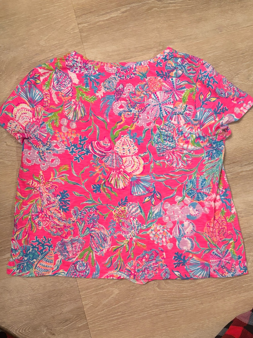 Lilly Pulitzer Pink Blue Tropical Print Shirt. Has been hemmed and sown. - Picture 7 of 7